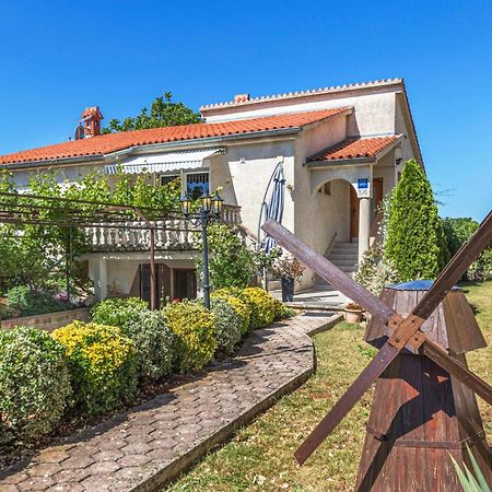 Awesome Studio In Pula With Wifi Exteriér fotografie