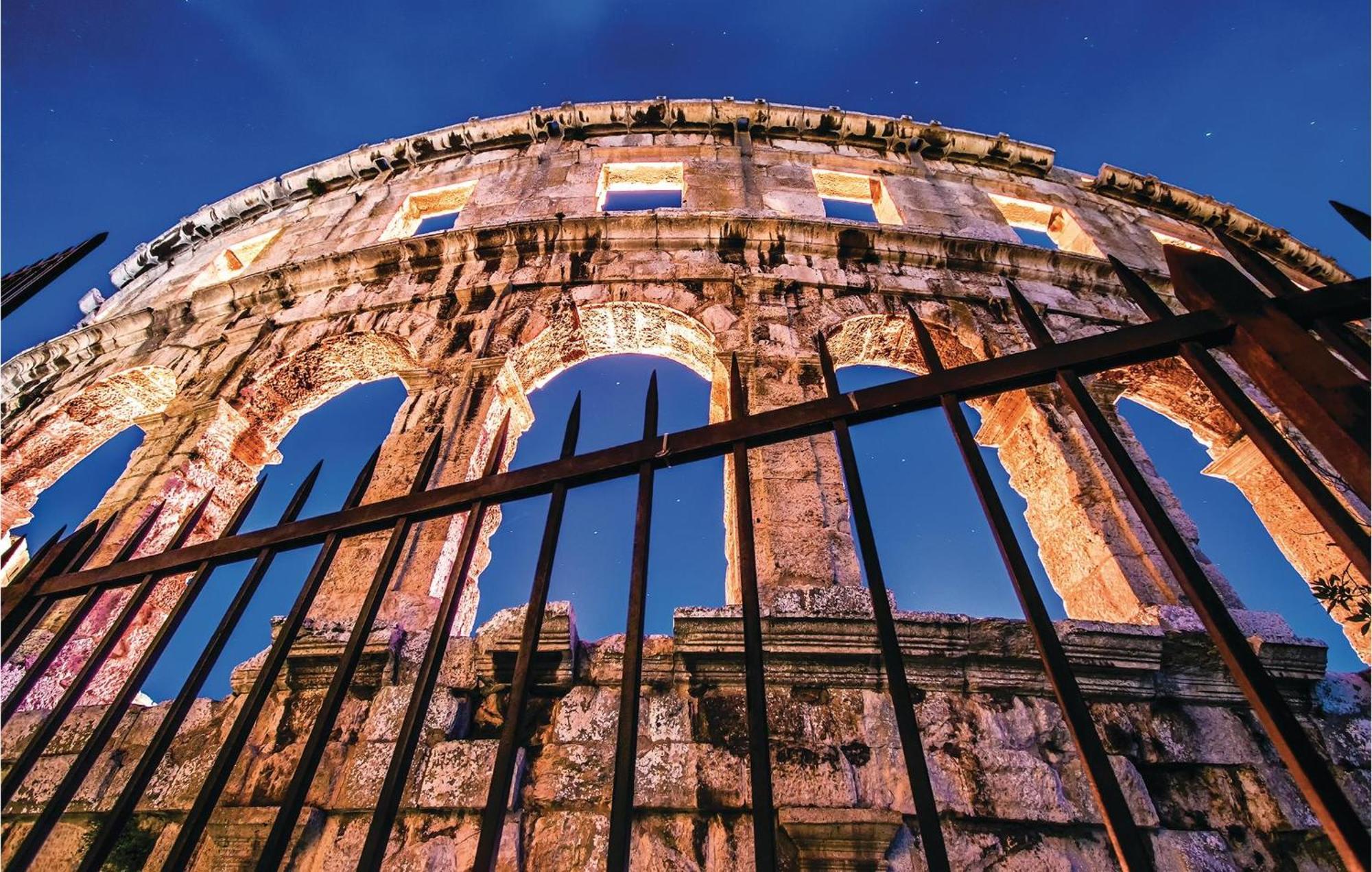 Awesome Studio In Pula With Wifi Exteriér fotografie